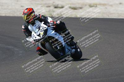 media/Sep-21-2025-TrackDaz (Sun) [[277c75b276]]/C Group/1140pm (Turn 3)/
